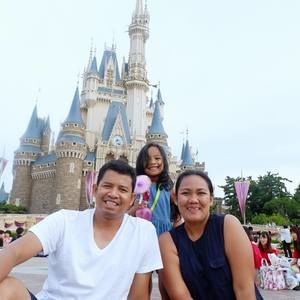 Meet your Posher, Emanuel